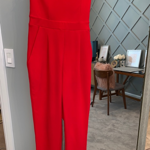 Red pantsuit - Picture 3 of 5